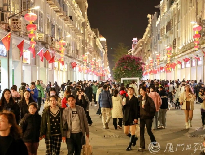 Xiamen's Spring Festival consumer market proves vibrant