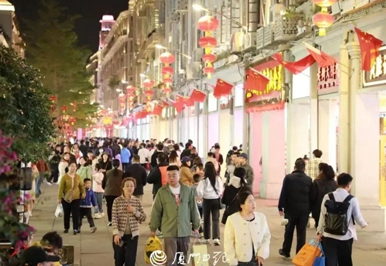 Xiamen's consumer spending off to a thriving start during Spring Festival holiday