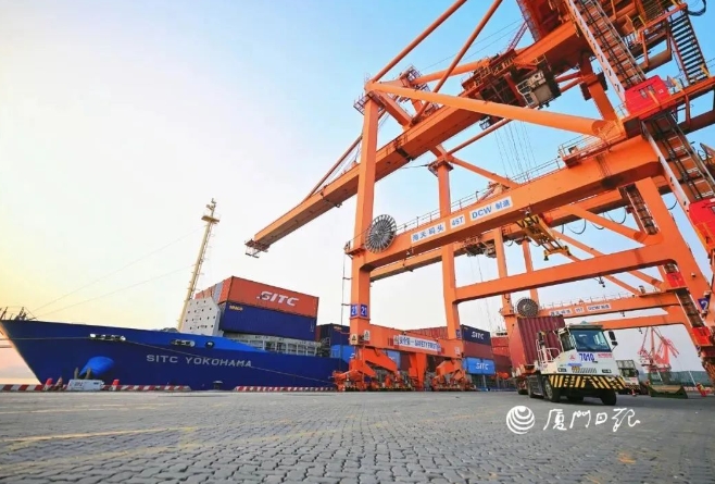Xiamen launches first direct route to Philippines' Iloilo Port
